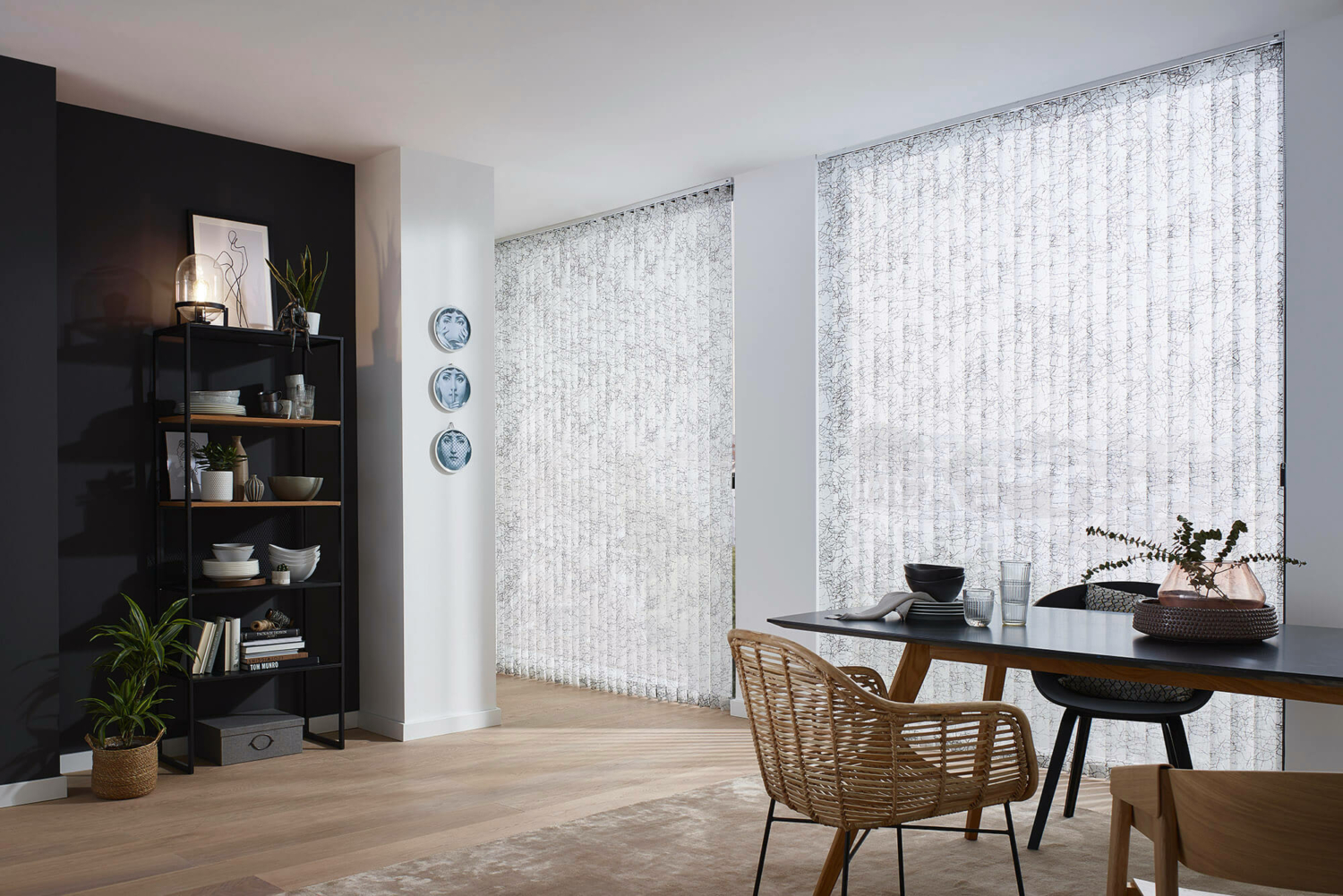 Vertikal-Jalousien - AGA Sonnenschutztechnik